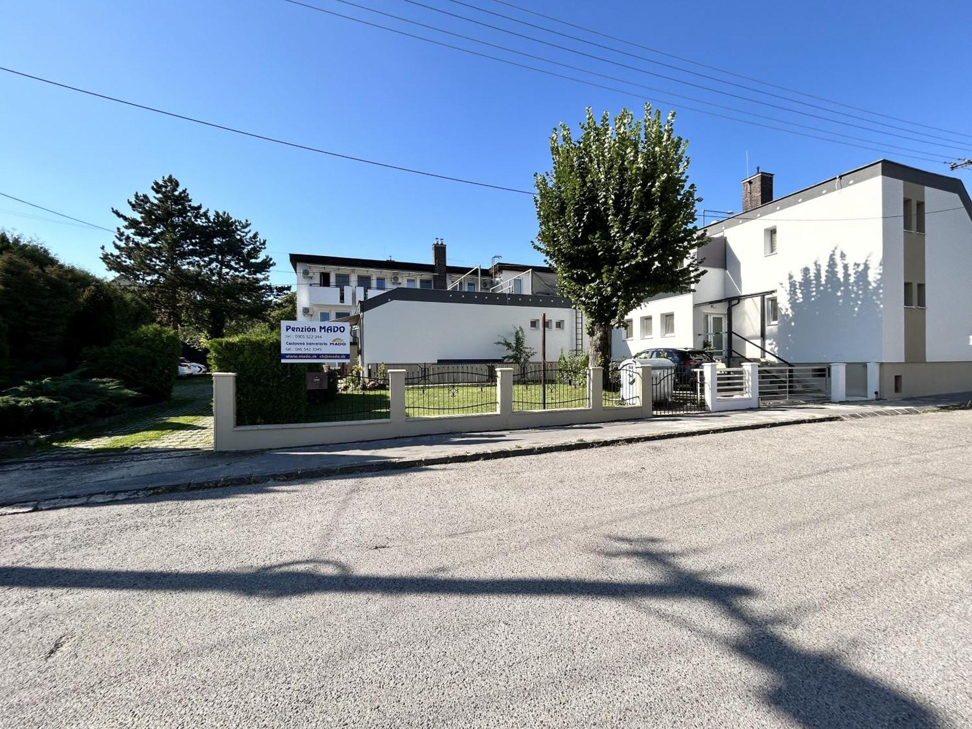 Penzion Mado I Bojnice Exterior photo